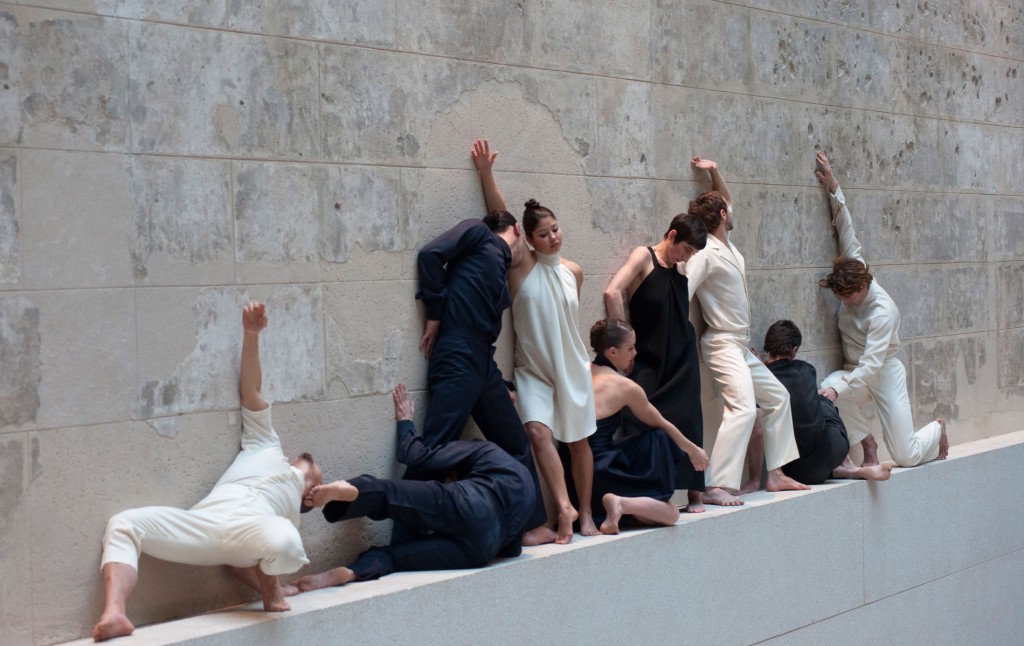 Sasha_Waltz_and_Guests_Dialoge_09_Neues_Museum_02